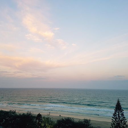 Zenith Ocean Front Apartments Gold Coast Esterno foto