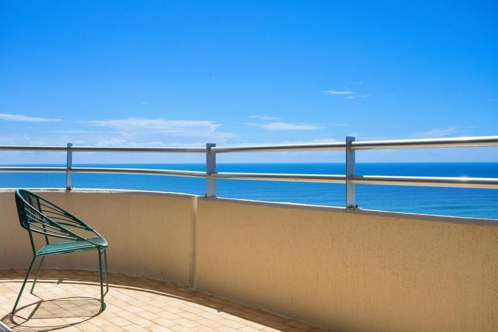 Zenith Ocean Front Apartments Gold Coast Esterno foto