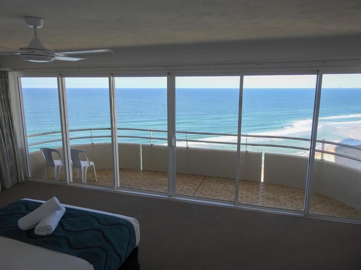 Zenith Ocean Front Apartments Gold Coast Esterno foto