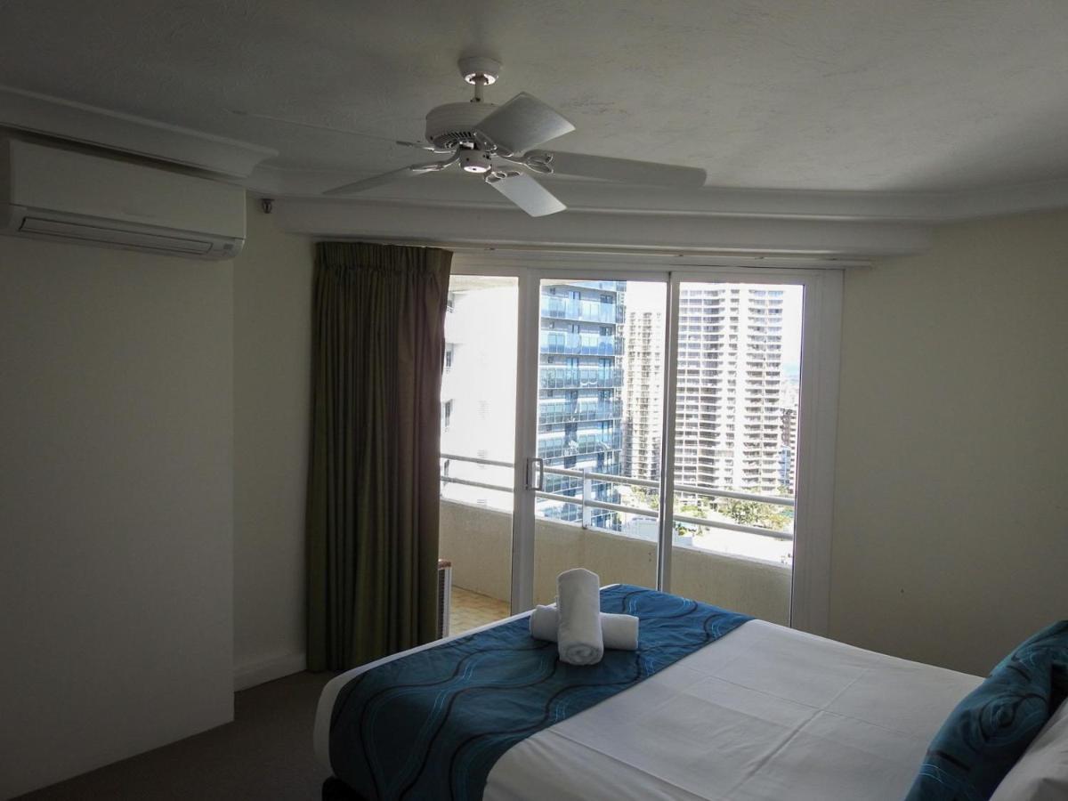 Zenith Ocean Front Apartments Gold Coast Esterno foto
